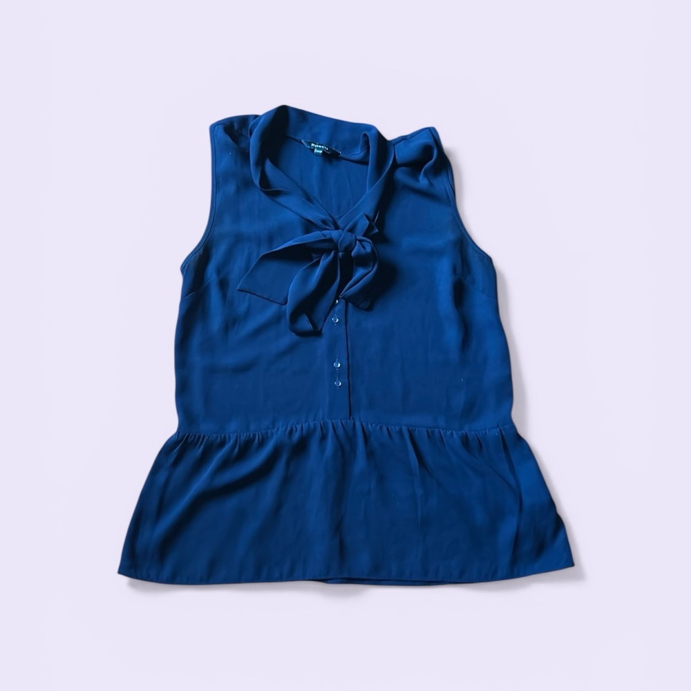 RW&CO. Navy Sleeveless Blouse with Gray Skirt